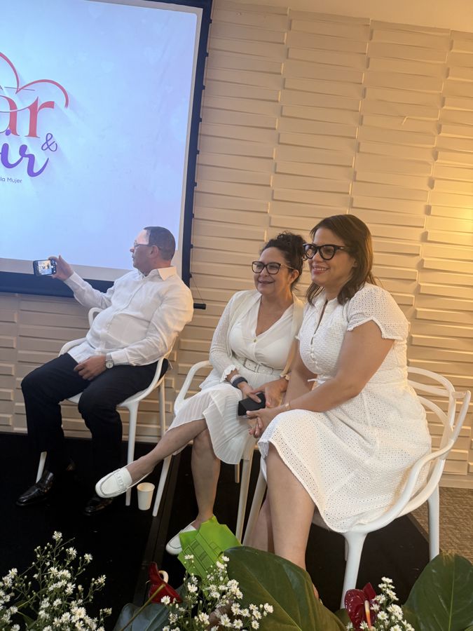 Panel del congreso, Congreso Diseñados para Amar y Servir